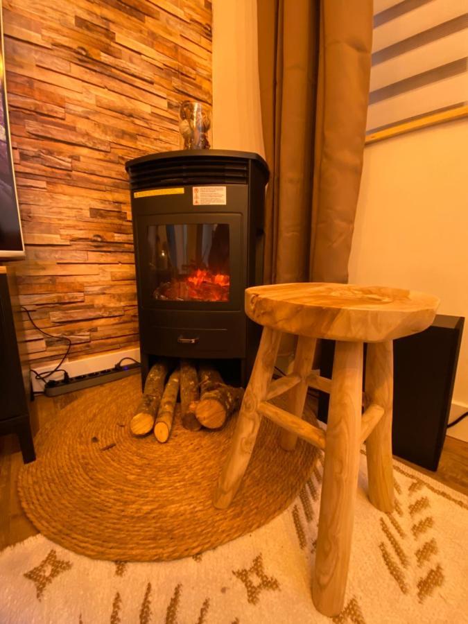 Super Appartement T2 Proche Gare Sens Exterior foto